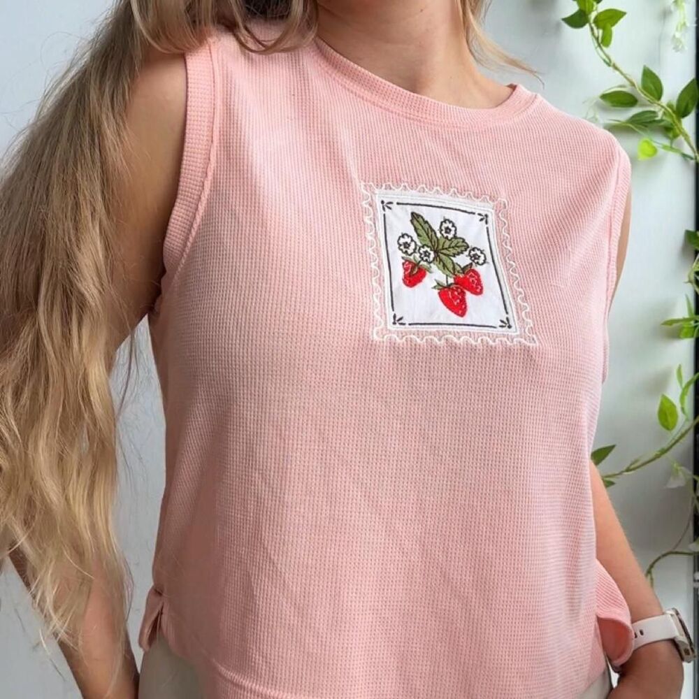 Upcycled pale pink embroidered strawberry stamp waffle knit boxy fit tank - Picture 3 of 7